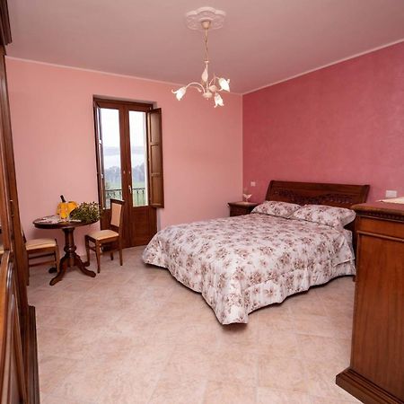 Agriturismo Dipinto Dal Sole Padula Luaran gambar